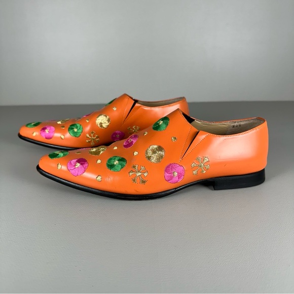 Comme des Garcons Shoes - rare Comme des Garcons Embroidered Flowers Orange Loafers